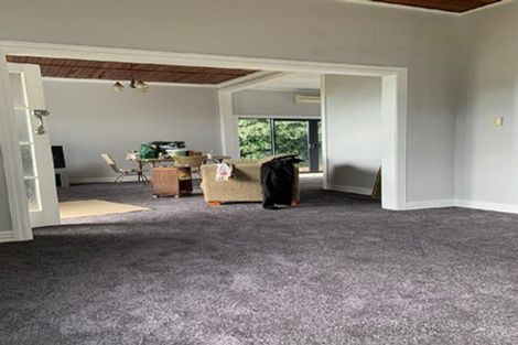 Photo of property in 32 Ngahina Street, Marton, 4710