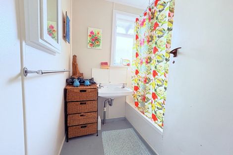 Photo of property in 4 Outram Street, Wairoa, 4108