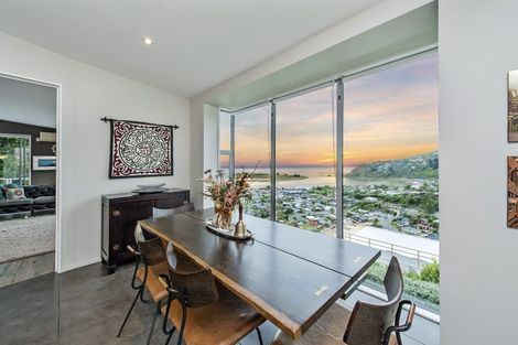 Photo of property in 2 Redcliffs View Lane, Redcliffs, Christchurch, 8081