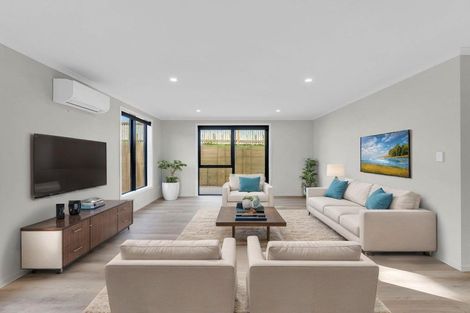 Photo of property in 23 Waruhia Crescent, Rototuna North, 3281