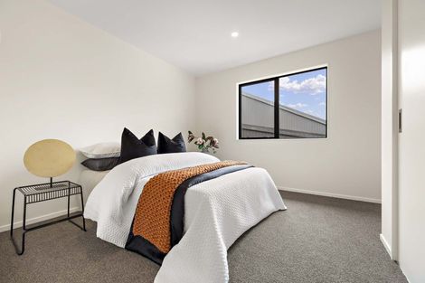 Photo of property in 57 Jabuka Street, Glen Eden, Auckland, 0602