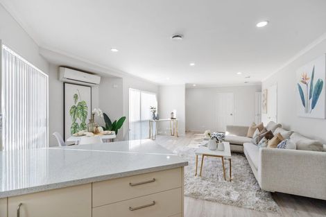 Photo of property in 3/8 Saints Court, Manurewa, Auckland, 2102