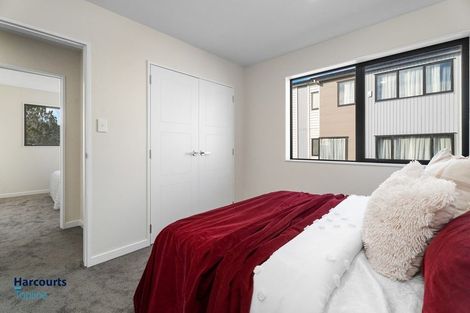 Photo of property in 30 Routley Drive, Glen Eden, Auckland, 0602