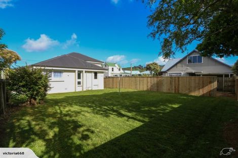 Photo of property in 1/23 Campbell Street, Karori, Wellington, 6012