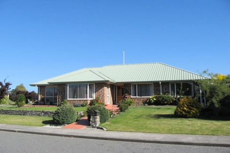 Photo of property in 1 Matthews Street, Kaiapoi, 7630