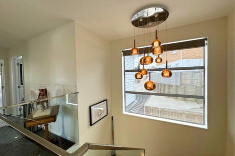 Photo of property in 10 Mahinga Place, Massey, Auckland, 0614