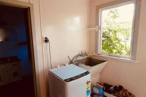 Photo of property in 55 Dawson Street, New Plymouth, 4310