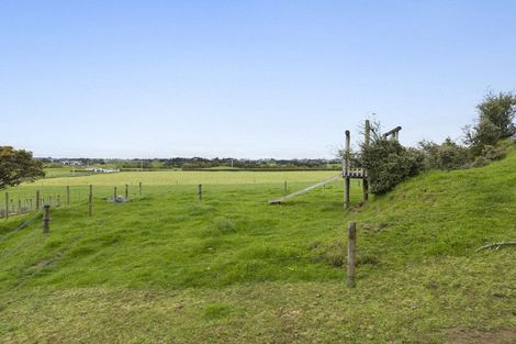 Photo of property in 130 Hurworth Road, Hurworth, New Plymouth, 4371