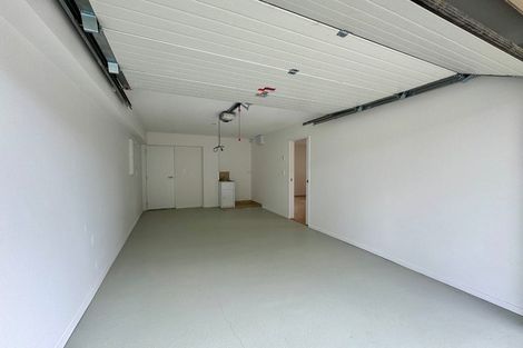 Photo of property in 86 Priestley Drive, Bucklands Beach, Auckland, 2014