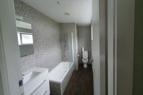 Photo of property in 34 Hindmarsh Street, Johnsonville, Wellington, 6037