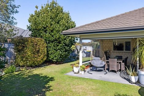 Photo of property in 11 Norfolk Drive, Cambridge, 3434