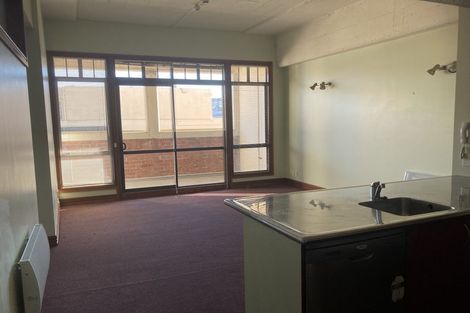Photo of property in Pirie Street Townhouses, 28/35u Pirie Street, Mount Victoria, Wellington, 6011