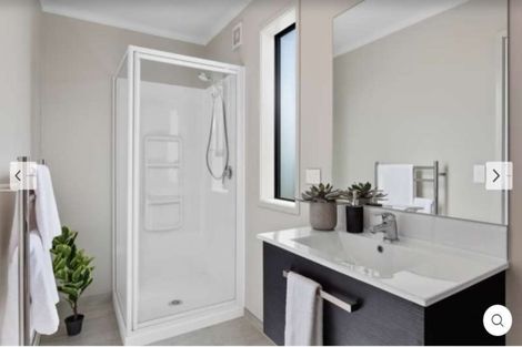 Photo of property in 4 Peihana Road, Hobsonville, Auckland, 0616