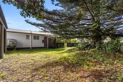 Photo of property in 1 Ronald Avenue, Glenbrook, Waiuku, 2681