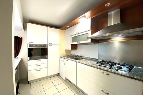 Photo of property in 3a Woodside Avenue, Northcote, Auckland, 0627