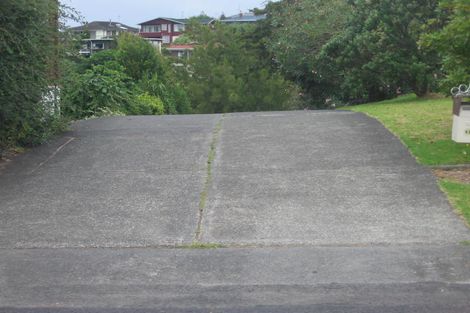Photo of property in 1/48 Chequers Avenue, Glenfield, Auckland, 0629