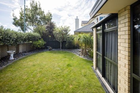 Photo of property in 1 Merlin Close, Huntington, Hamilton, 3210