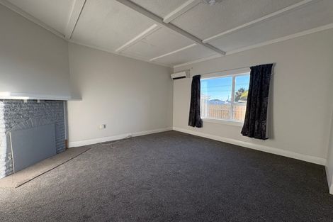 Photo of property in 36-38 Weraroa Road, Levin, 5510