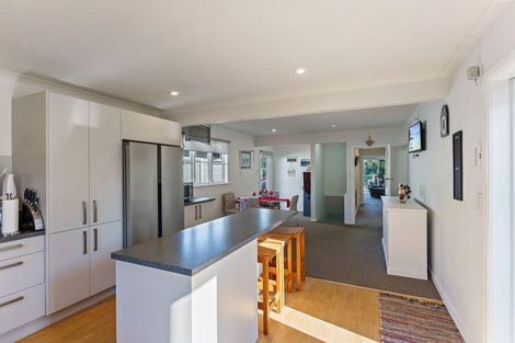 Photo of property in 23 Aorangi Road, Paraparaumu, 5032