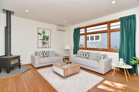 Photo of property in 52 Malcolm Avenue, Beckenham, Christchurch, 8023