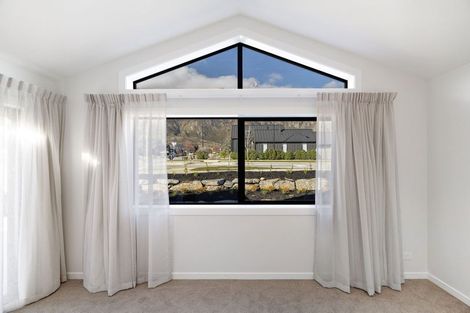 Photo of property in 93 Hedley Road, Levels, Timaru, 7973