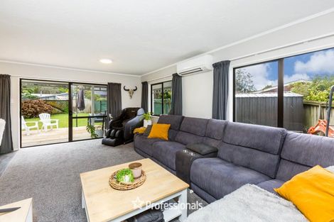 Photo of property in 5 Tulsa Grove, Totara Park, Upper Hutt, 5018