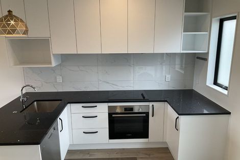 Photo of property in 9/41 Routley Drive, Glen Eden, Auckland, 0602