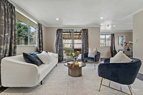 Photo of property in 6 Serenity Place, Otara, Auckland, 2023