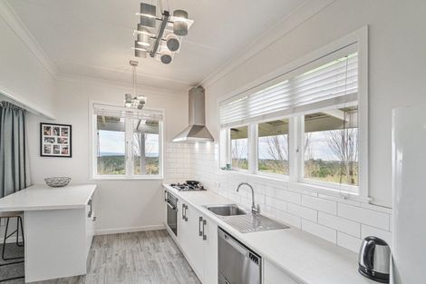Photo of property in 438 Aropaoanui Road, Tangoio, Napier, 4181