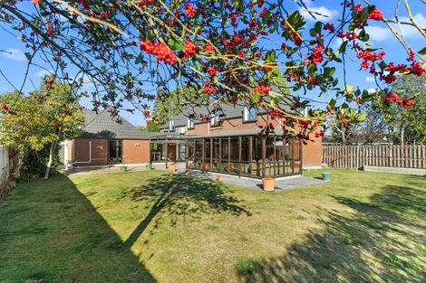 Photo of property in 83 Grahams Road, Burnside, Christchurch, 8041