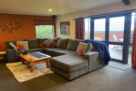 Photo of property in 81 Parnell Heights, Kelvin Grove, Palmerston North, 4414