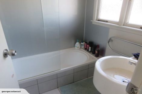 Photo of property in 1/23 Forest Hill Road, Henderson, Auckland, 0612