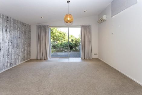 Photo of property in 7 Maurice Knowles Lane, Cashmere, Christchurch, 8022