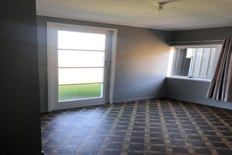 Photo of property in 2/140 Metcalfe Road, Ranui, Auckland, 0612