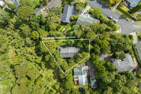 Photo of property in 53b Onedin Place, Titirangi, Auckland, 0604