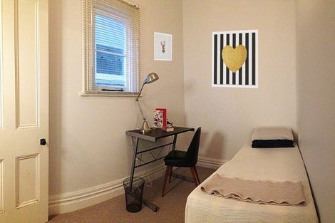 Photo of property in 69 Rolleston Street, Mount Cook, Wellington, 6021