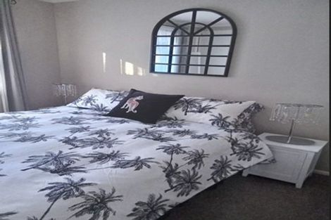 Photo of property in 8 Careen Grove, Gulf Harbour, Whangaparaoa, 0930