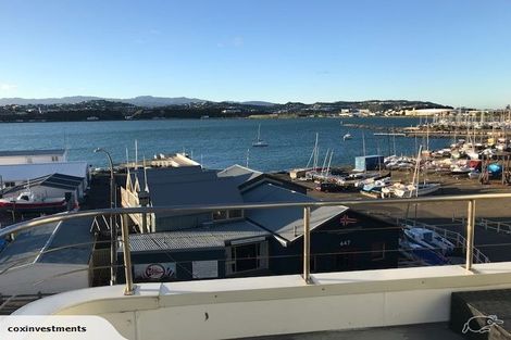 Photo of property in 442f3 Evans Bay Parade, Hataitai, Wellington, 6021