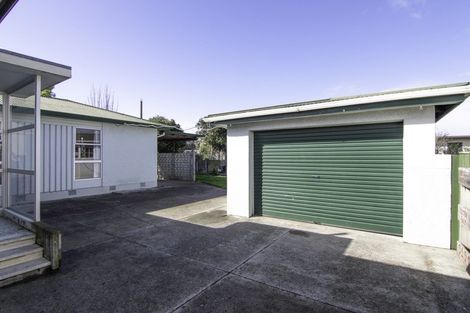 Photo of property in 6 Milton Street, Roslyn, Palmerston North, 4414