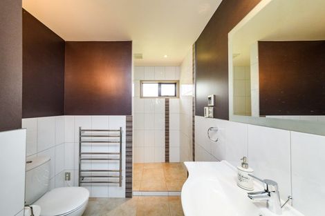 Photo of property in 44 Ihaka Street, Hokowhitu, Palmerston North, 4410