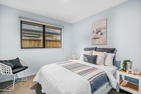 Photo of property in 2 Jasmine Street, Woodend, 7610