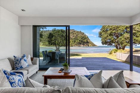 Photo of property in 28 The Strand, Waiwera, Orewa, 0994