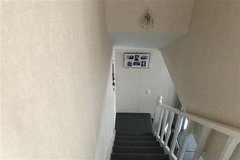 Photo of property in 1 Jarrett Court, Roslyn, Palmerston North, 4414