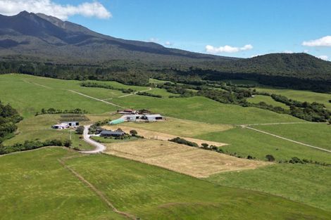 Photo of property in 415 Kirihau Road, Koru, New Plymouth, 4374