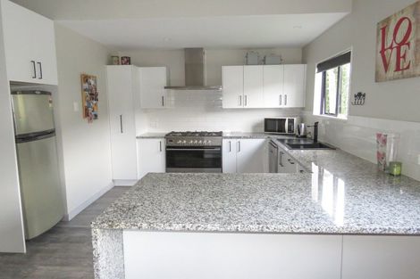 Photo of property in 32- 34 Coal Street, Reefton, 7830