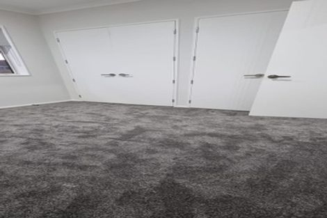Photo of property in 44a Donegal Park Drive, Flat Bush, Auckland, 2019