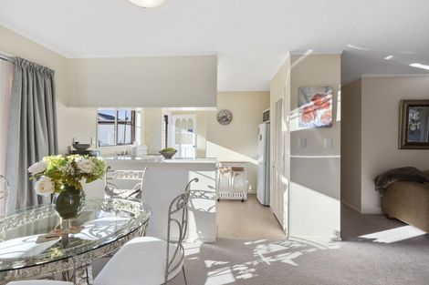 Photo of property in 59f2- Kowhai Avenue, Ebdentown, Upper Hutt, 5018