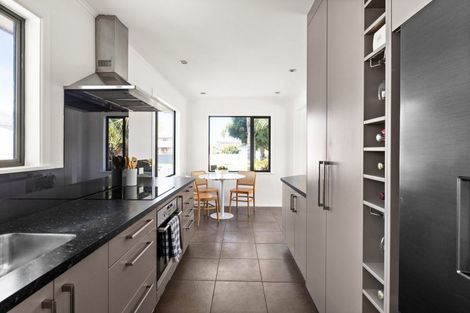 Photo of property in 20 Coventry Avenue, Tamatea, Napier, 4112