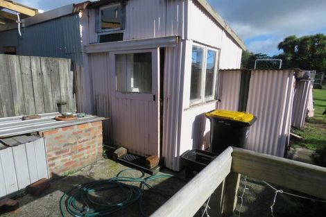 Photo of property in 108 Romilly Street, Westport, 7825