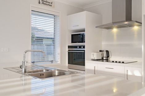 Photo of property in 3 Kanapa Close, Papamoa, 3118